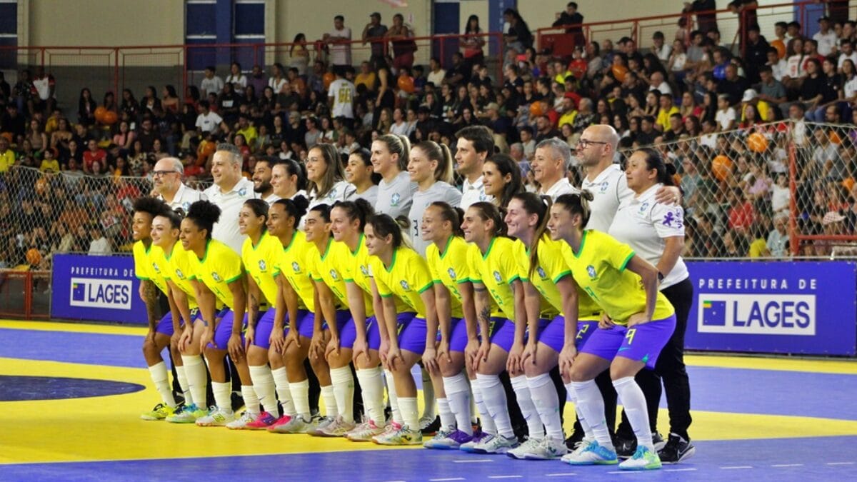 Fundação Municipal de Esportes de Lages Seleção Brasileira de Futsal Feminino fará dois amistosos em Lages contra a Nova Zelândia