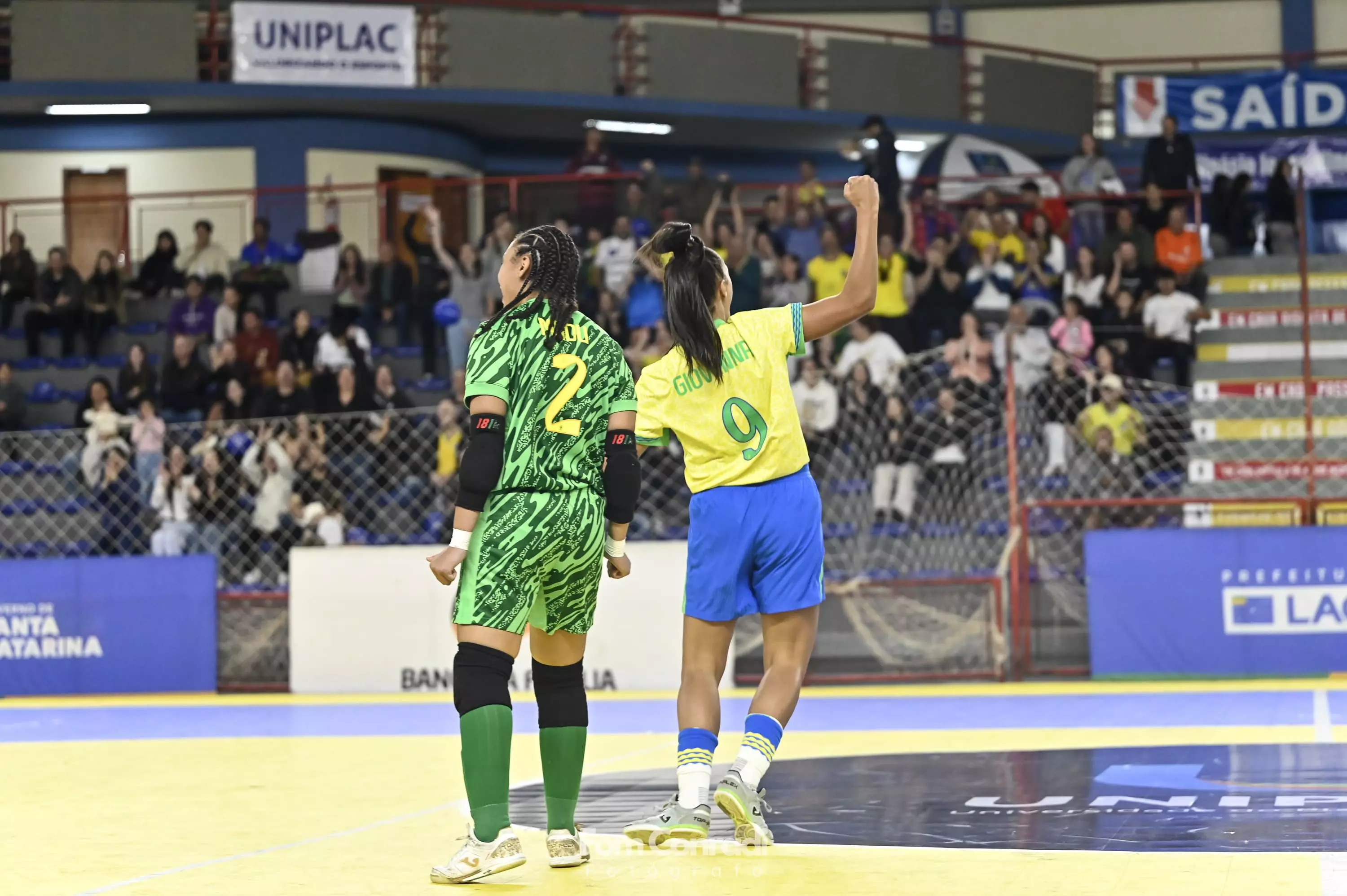 Fundação Municipal de Esportes de Lages Brasil vence Colômbia por 2 a 0 em amistoso internacional de futsal feminino em Lages