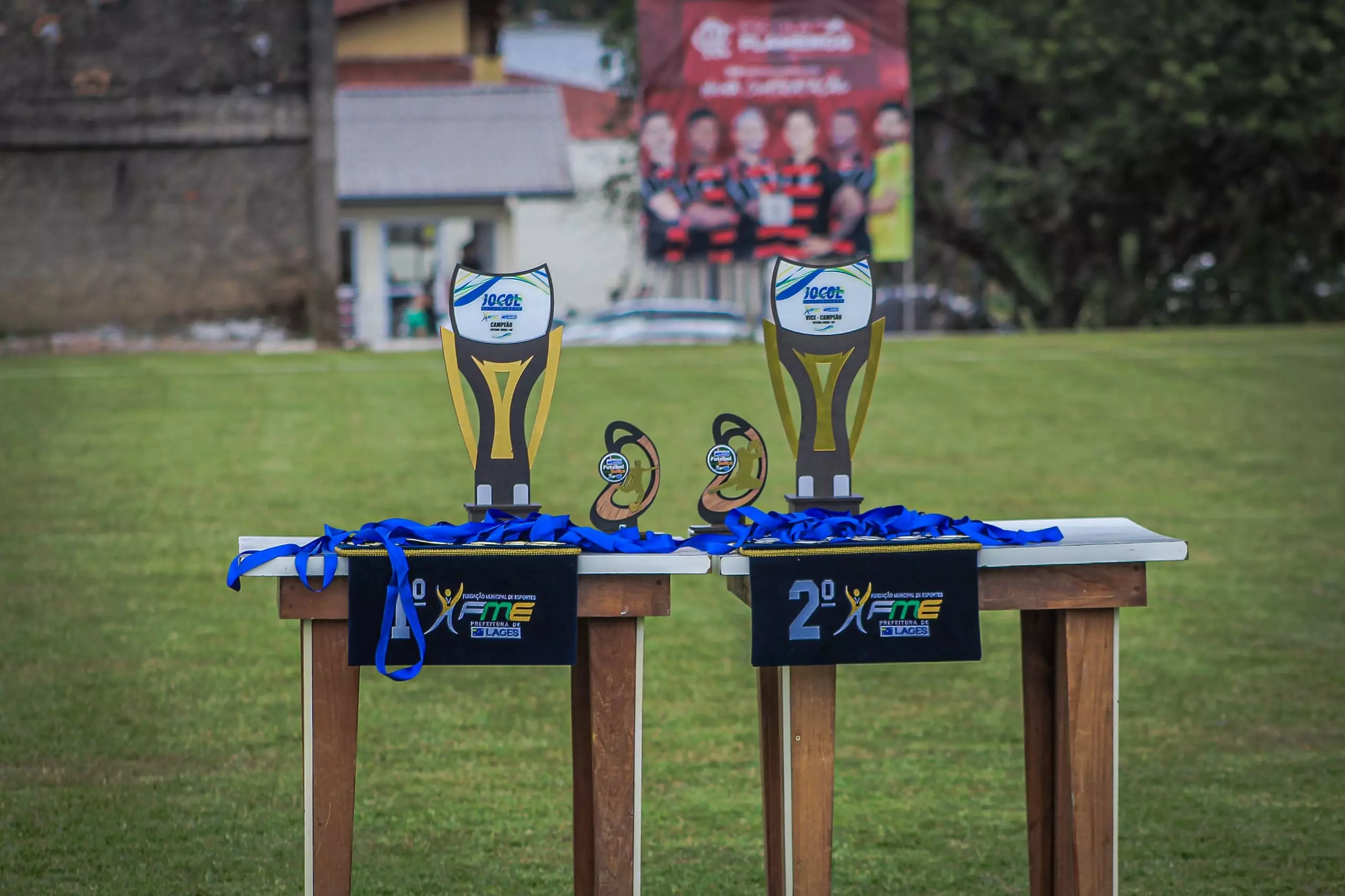 Partidas de definição foram realizadas neste sábado (25 de abril), marcando campeões nas duas categorias; ao longo da competição, disputas reuniram 16 equipes no 40+ e oito times na categoria 50+