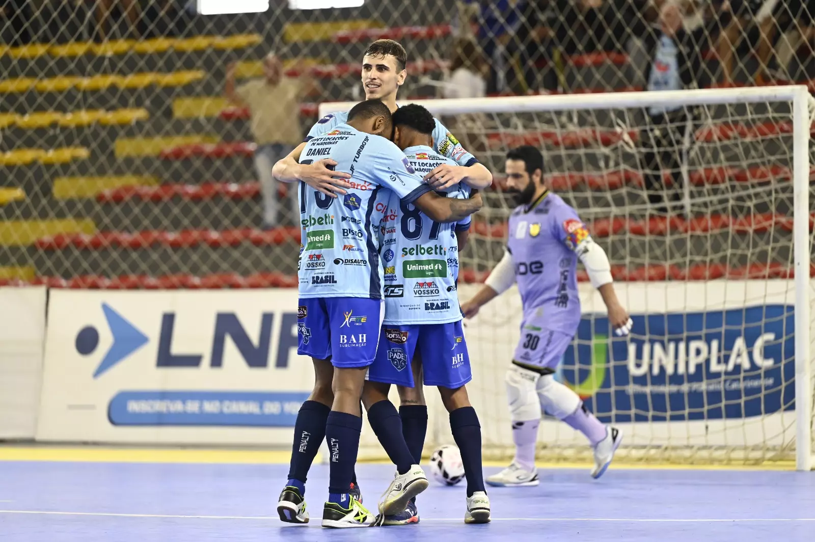 Fundação Municipal de Esportes de Lages Lages Futsal recebe São Miguel em disputa pela LNF Silver