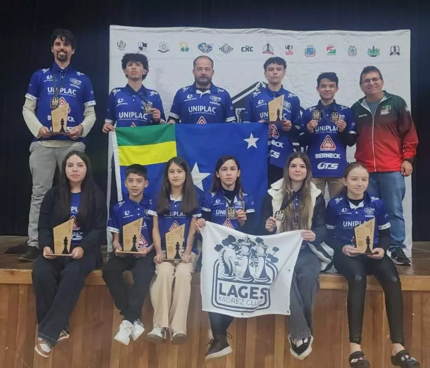 Delegação lageana terminou entre as melhores equipes na quarta etapa do circuito disputado em Concórdia. Além disso, Lages Xadrez Clube comemora conquista do título de Mestre Nacional do lageano Miguel Batalha, de 14 anos