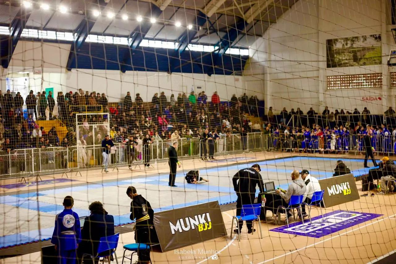 Competição realizada no Ginásio Ivo Silveira movimentou domingo (14 de junho) com disputas em diversas categorias durante 2ª Etapa da Copa Munki 2026
