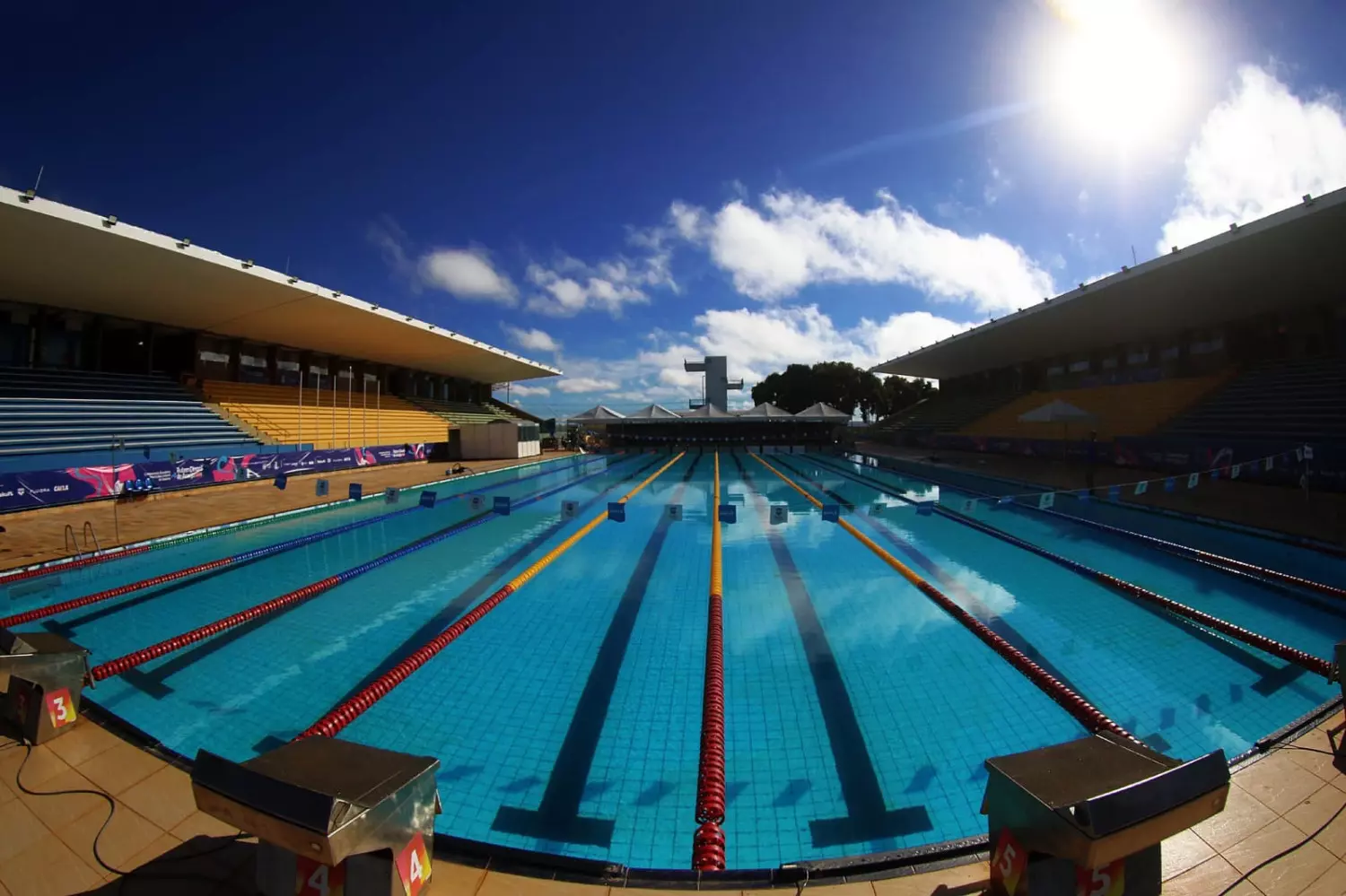 Nadadores beneficiários do programa Bolsa Atleta, da Prefeitura de Lages, representaram a cidade na capital federal e competiram entre os principais talentos da natação brasileira