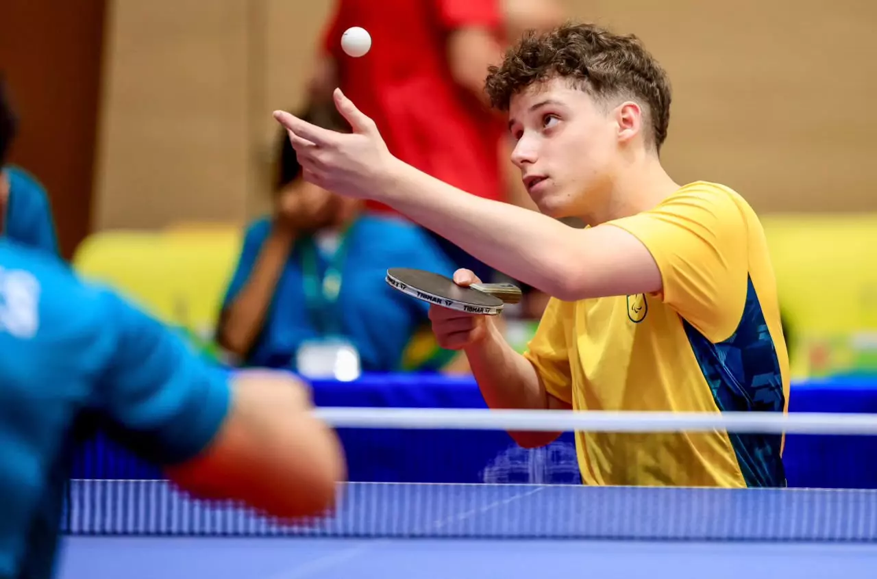 Beneficiário do programa Bolsa Atleta de Lages, o mesatenista paralímpico integra a Seleção Brasileira e garantiu o terceiro lugar na classe 5 masculina da competição