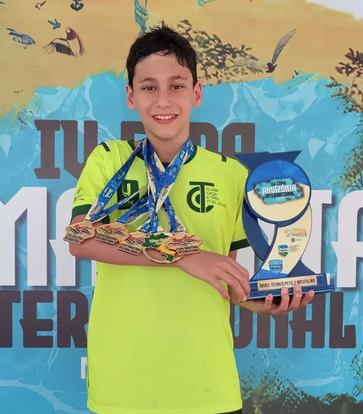 Nadador que representa Lages venceu cinco provas em São Luís (MA), recebeu o troféu de Índice Técnico e registrou as melhores marcas do Brasil na temporada em duas provas