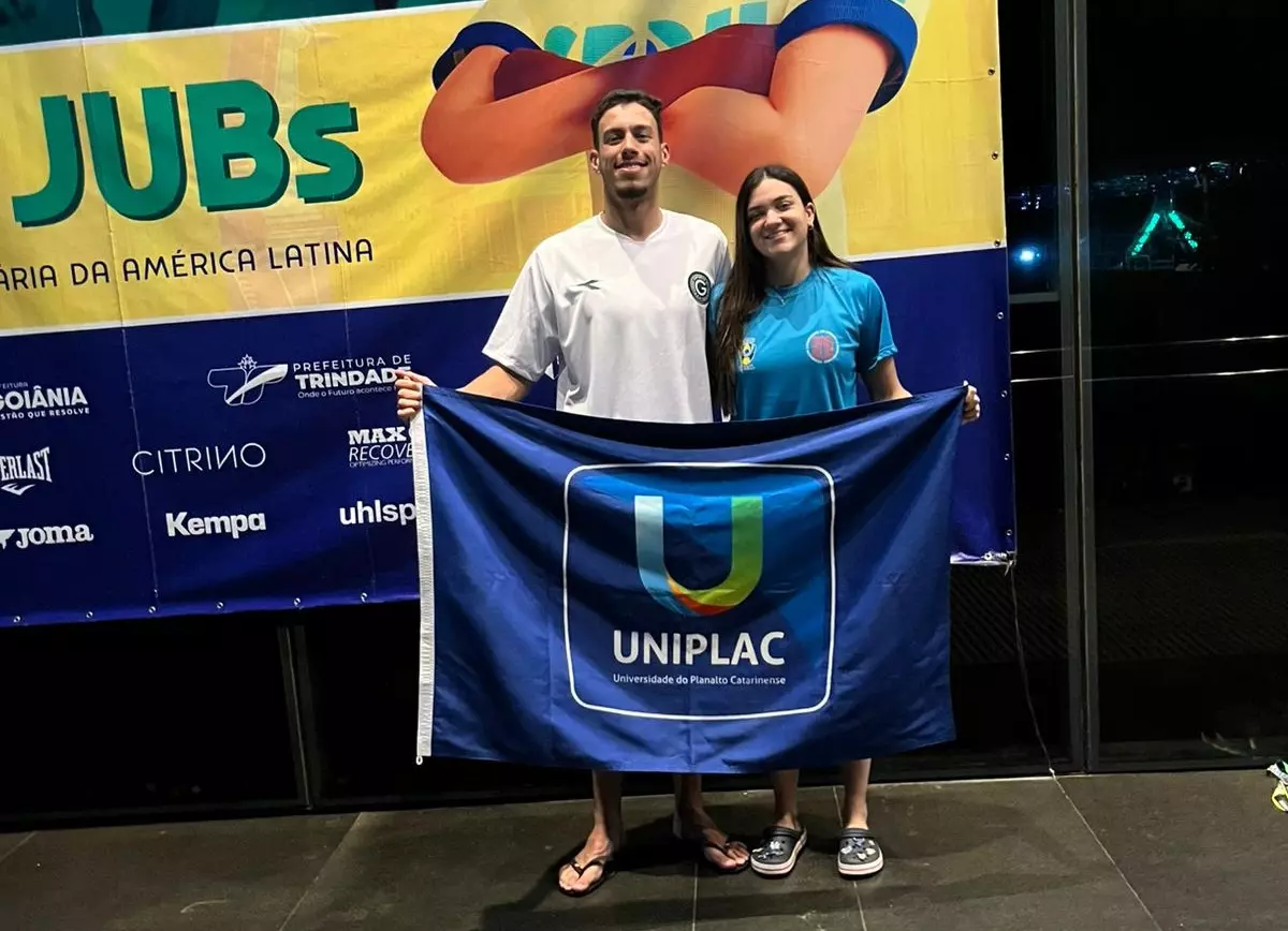 Atletas bolsistas do programa Bolsa Atleta de Lages, Fabricio Wormsbecker e Gabriela Sell representaram a Universidade do Planalto Catarinense (Uniplac) na competição universitária nacional disputada em Goiânia