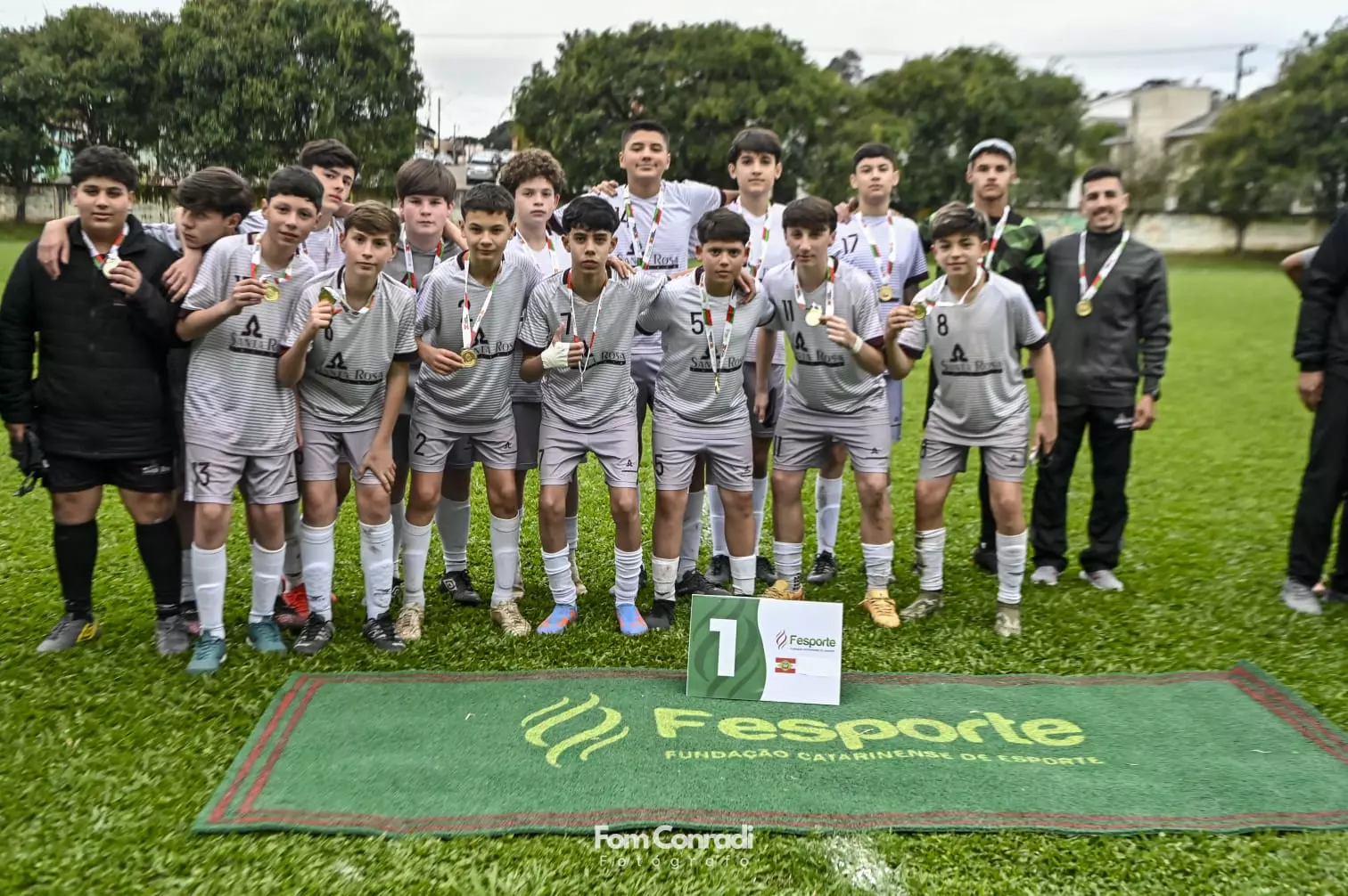 Equipe masculina da categoria de 11 a 14 anos venceu seletiva regional disputada em Anita Garibaldi e garantiu classificação para etapa estadual do Campeonato Catarinense Escolar de Futebol (CCEF)
